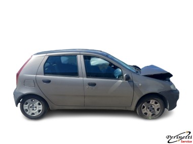 RICAMBI AUTO FIAT PUNTO 3 '03-'10 1.3...