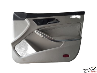 TAPPEZZERIA COMPLETA MERCEDES BENZ...