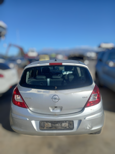 RICAMBI AUTO OPEL CORSA D 1.3 CDTI...