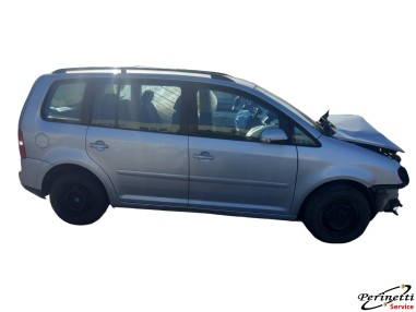 RICAMBI AUTO VOLKSWAGEN TOURAN 2.0...