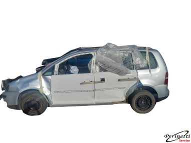 RICAMBI AUTO VOLKSWAGEN TOURAN 2.0...