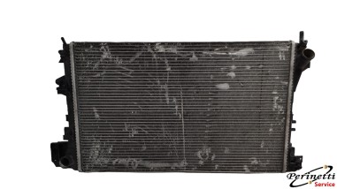 RADIATORE RAFFREDDAMENTO ACQUA SAAB...