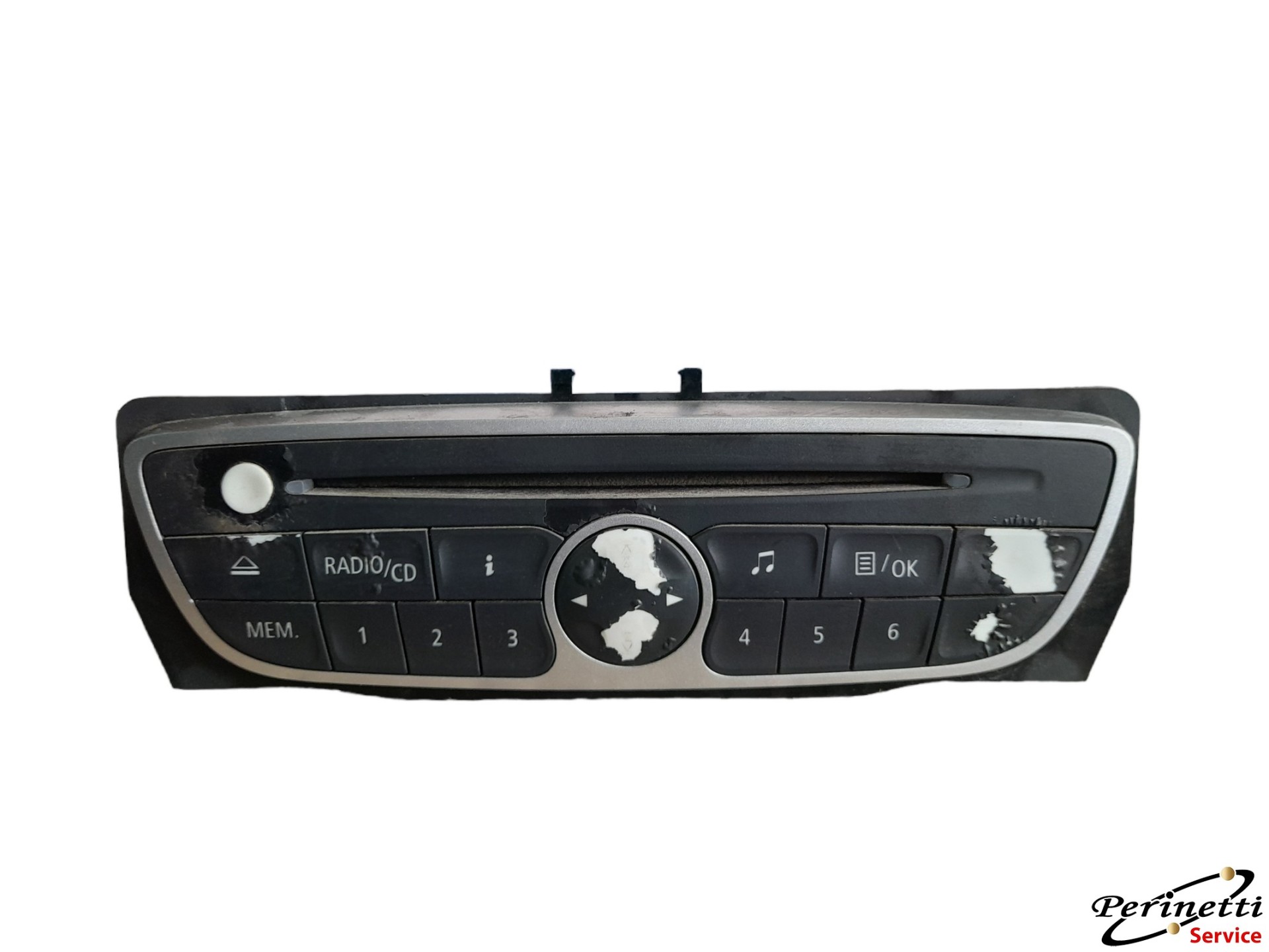 Car radio replacement - Renault Megane III - Sostituzione autoradio Renault  Megane III 