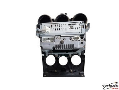 AUTORADIO CARICATORE CD MAZDA 6...