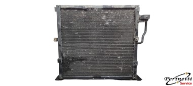 CONDENSATORE ARIA CONDIZIONATA JEEP...