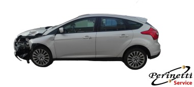RICAMBI AUTO FORD FOCUS 1.0 BZ...