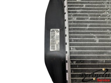 RADIATORE RAFFREDDAMENTO ACQUA AUDI...
