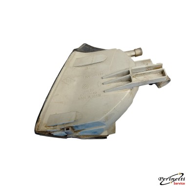 INDICATORE DI DIREZIONE ANTERIORE...