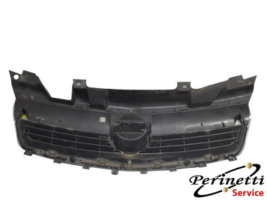 GRIGLIA PARAURTI ANTERIORE OPEL...