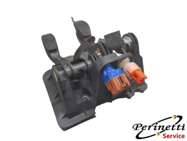 PEDALIERA FRENO E FRIZIONE FIAT PANDA...