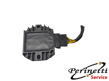 REGOLATORE DI TENSIONE PIAGGIO X8 200...