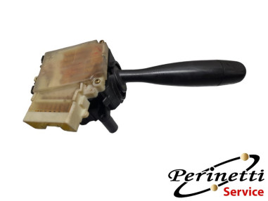 DEVIO LUCI TOYOTA YARIS  8414052040
