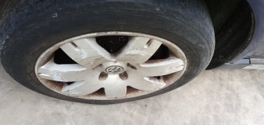 RICAMBI AUTO VOLKSWAGEN PASSAT 1.9...