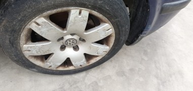 RICAMBI AUTO VOLKSWAGEN PASSAT 1.9...