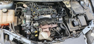 RICAMBI AUTO FORD FOCUS STATION WAGON...