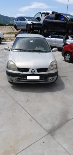 RICAMBI AUTO RENAULT CLIO...