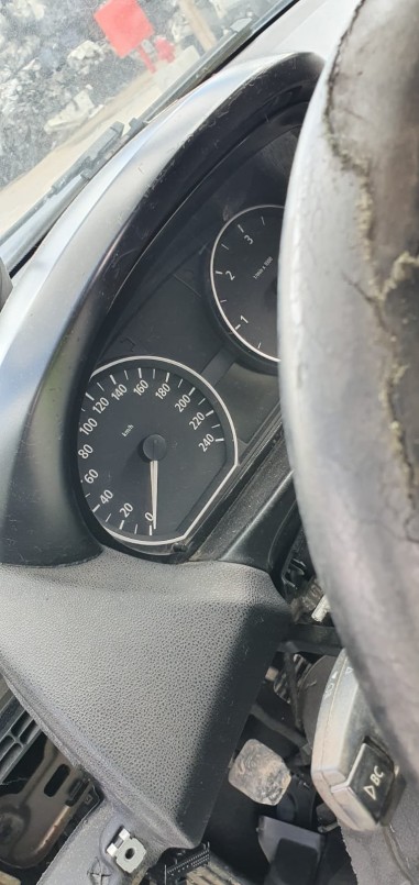 RICAMBI AUTO BMW SERIE 1 E87 120 D...