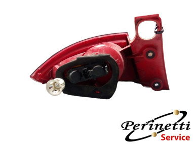 GRUPPO OTTICO FANALE ESTERNO DESTRO...