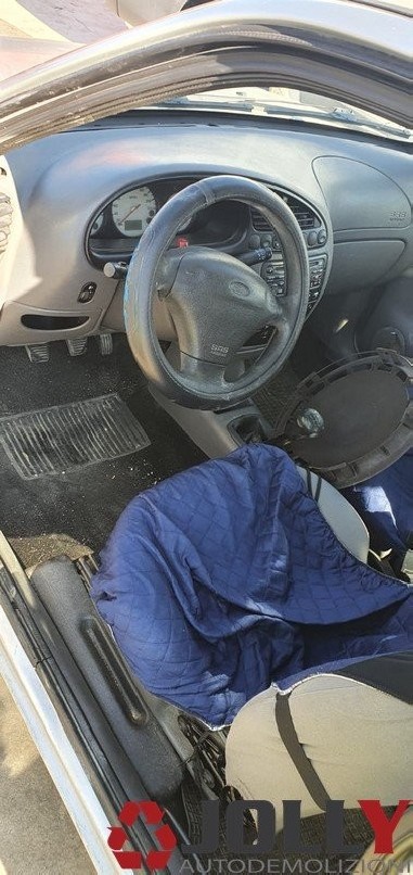 RICAMBI AUTO FORD FIESTA TECHNO1.2 BZ...