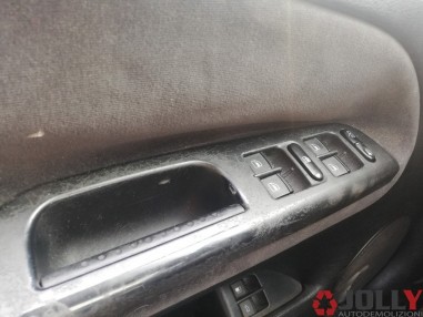 RICAMBI AUTO VOLKSWAGEN PASSAT 1.9...