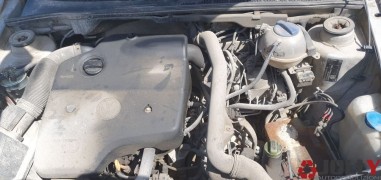 RICAMBI AUTO VOLKSWAGEN GOLF 3 1.9...