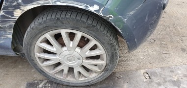 RICAMBI AUTO RENAULT CLIO 1.2 BZ 05-09