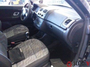 RICAMBI AUTO SKODA FABIA 1.2 BZ 07-10