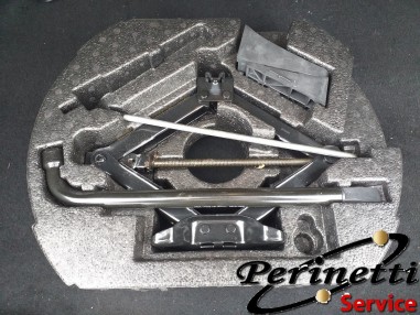 RICAMBI AUTO JAGUAR XF 2.7 TD 07-11