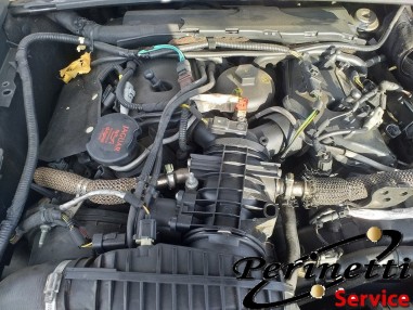 RICAMBI AUTO JAGUAR XF 2.7 TD 07-11