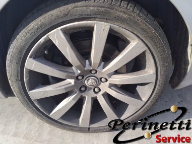 RICAMBI AUTO JAGUAR XF 2.7 TD 07-11