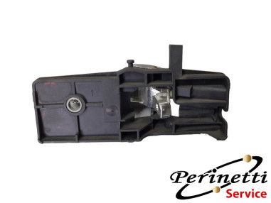 MANIGLIA INTERNA PORTA ANTERIORE...