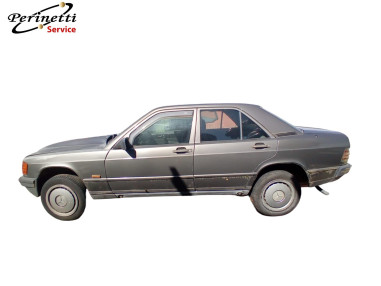 RICAMBI AUTO MERCEDES BENZ 190 2.0 BZ...