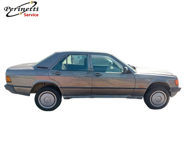 RICAMBI AUTO MERCEDES BENZ 190 2.0 BZ...