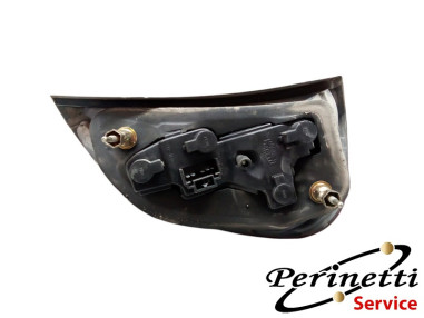 GRUPPO OTTICO FANALE POSTERIORE...