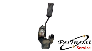 PEDALE ACCELERATORE  TOYOTA AVENSIS...