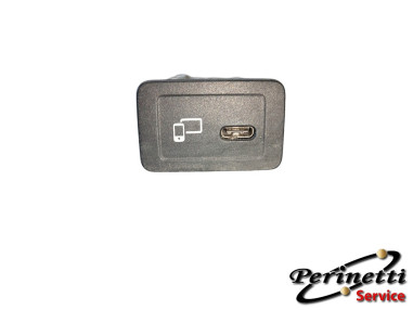 CONETTORE ADATTATORE USB  MERCEDES...