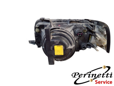 PROIETTORE ANTERIORE DESTRO AUDI 80...