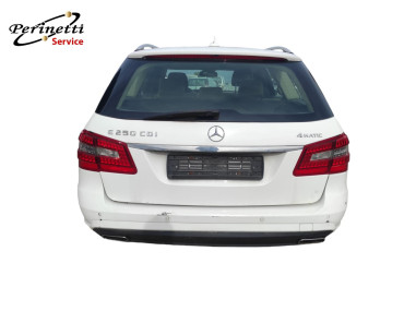 RICAMBI AUTO MERCEDES BENZ CLASSE E...