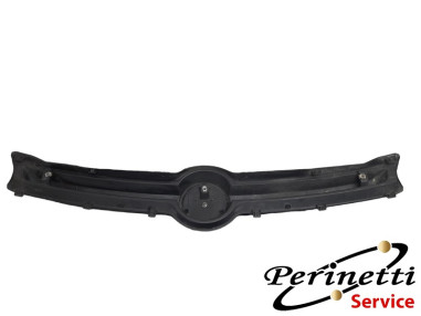 GRIGLIA LOGO PARAURTI ANTERIORE FIAT...