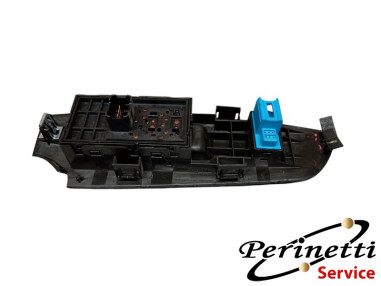 PULSANTIERA ALZACRISTALLI ANTERIORE...