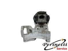 SUPPORTO MOTORE DESTRO FORD... 2