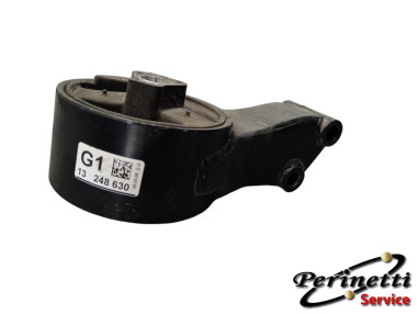 SUPPORTO GOMMA MOTORE  OPEL ASTRA J...