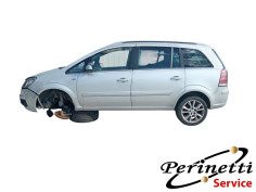 RICAMBI AUTO OPEL ZAFIRA B... 2