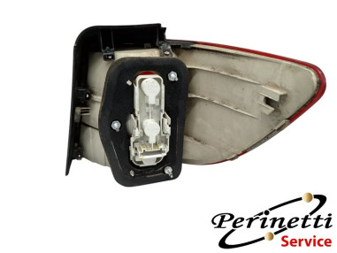 GRUPPO OTTICO FANALE POSTERIORE...