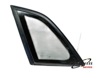 Vetro laterale fisso posteriore...