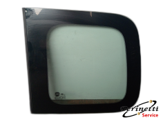 VETRO FISSO POSTERIORE...