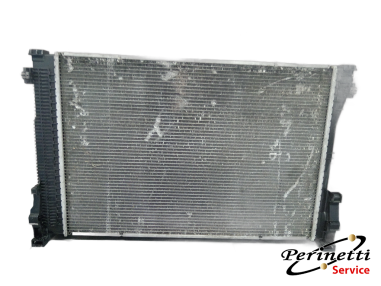 RADIATORE ACQUA MOTORE MERCEDES BENZ...
