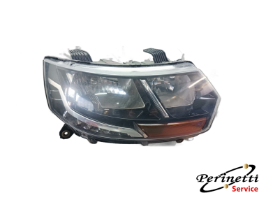 PROIETTORE ANTERIORE DESTRO MAHINDRA...