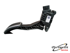 PEDALE ACCELERATORE... 2