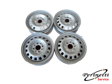 4 CERCHI IN FERRO R13 4 FORI FIAT...